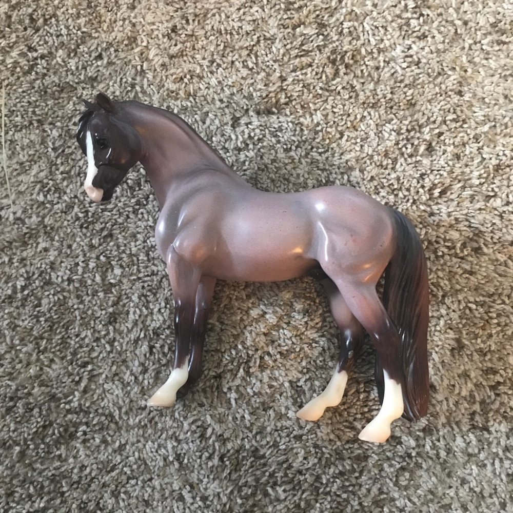 Breyer Brookside Pink Magnum